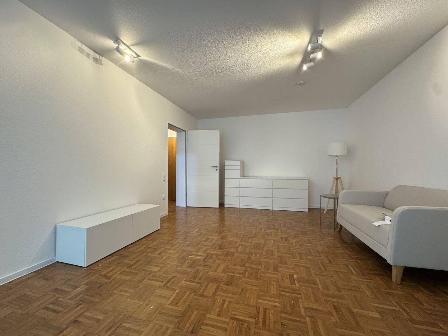 Frisch sanierte Wohnung mit Wohlfühlcharakter – 52072 Aachen – Vorschaubild 3