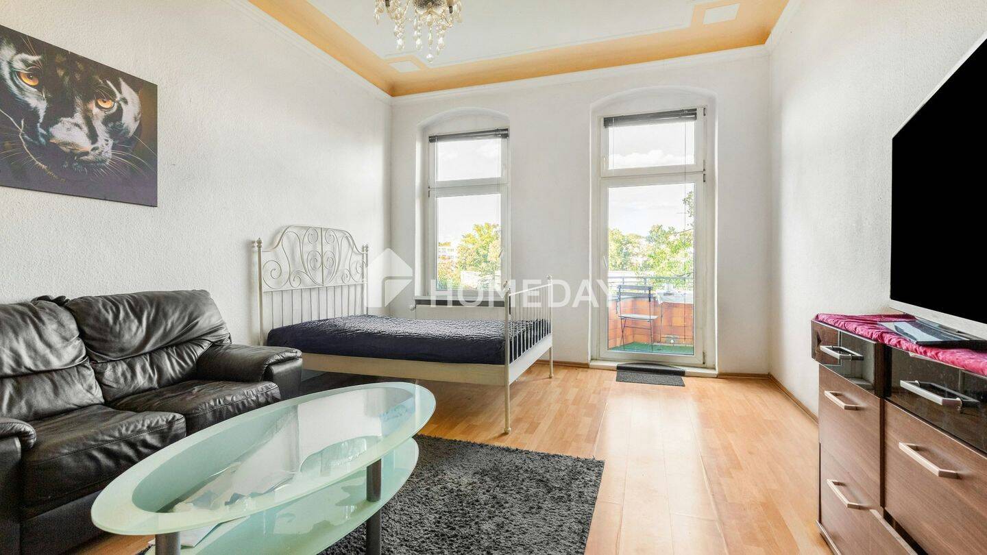 Stilvolle Altbauperle mit Balkon & EBK – großzügige 3 Zimmer Wohnung direkt an der U- Bahn – 13629 Berlin – Vorschaubild 3