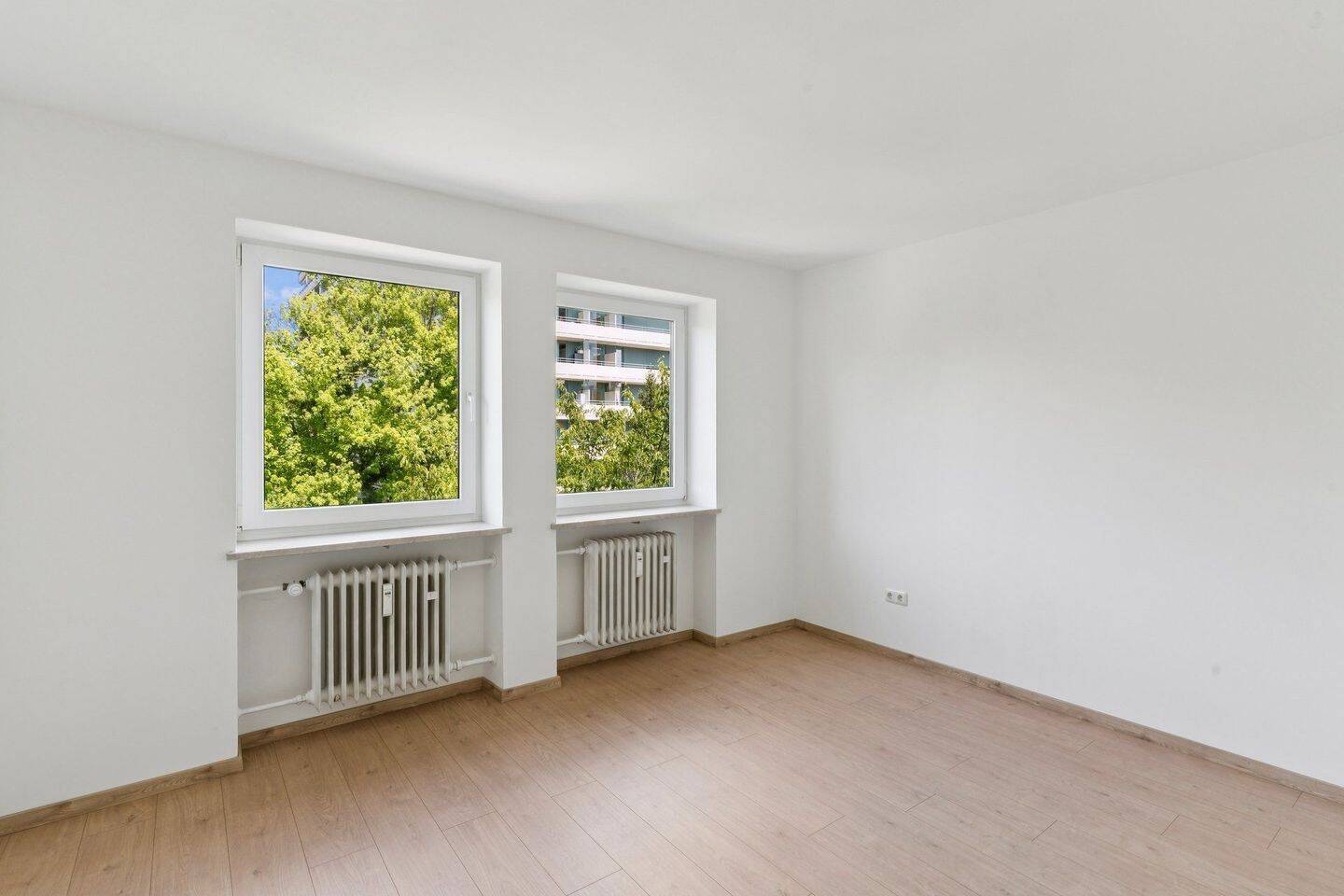 Rückzugsort in der Stadt: 3-Zimmer-Wohnung mit Loggia und Blick ins Grüne – 81369 München – Vorschaubild 4
