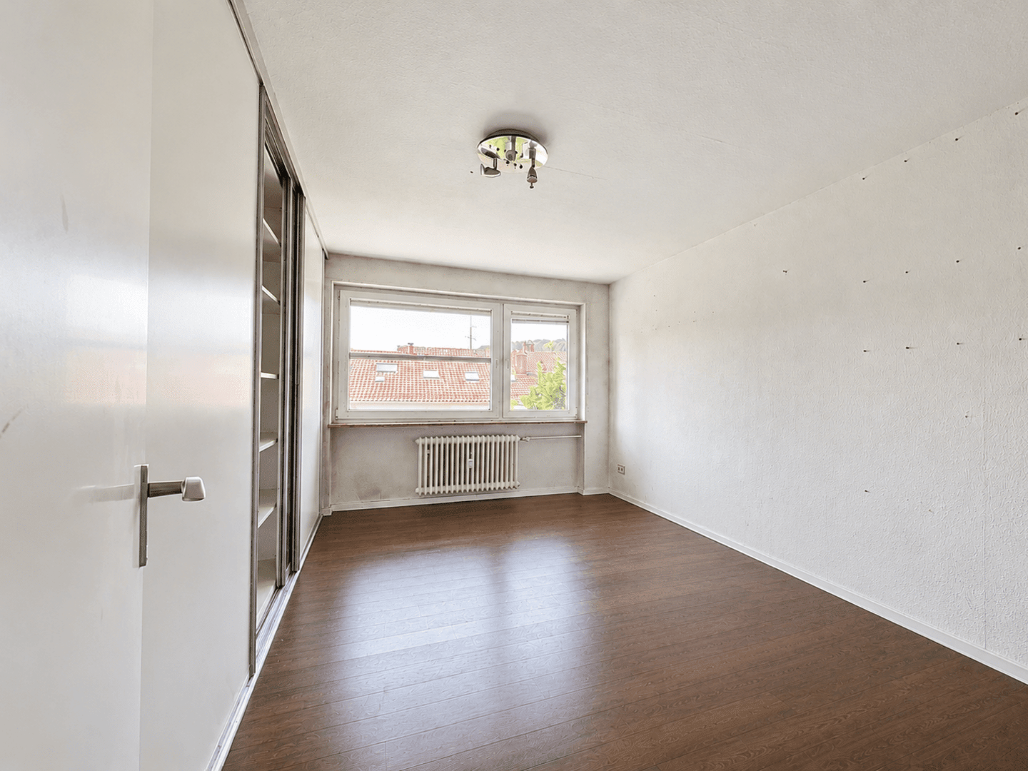 S-Feuerbach: Charmante 3-Zimmer-Wohnung mit zwei Balkonen in ruhiger Wohnlage – 70469 Stuttgart – Vorschaubild 3