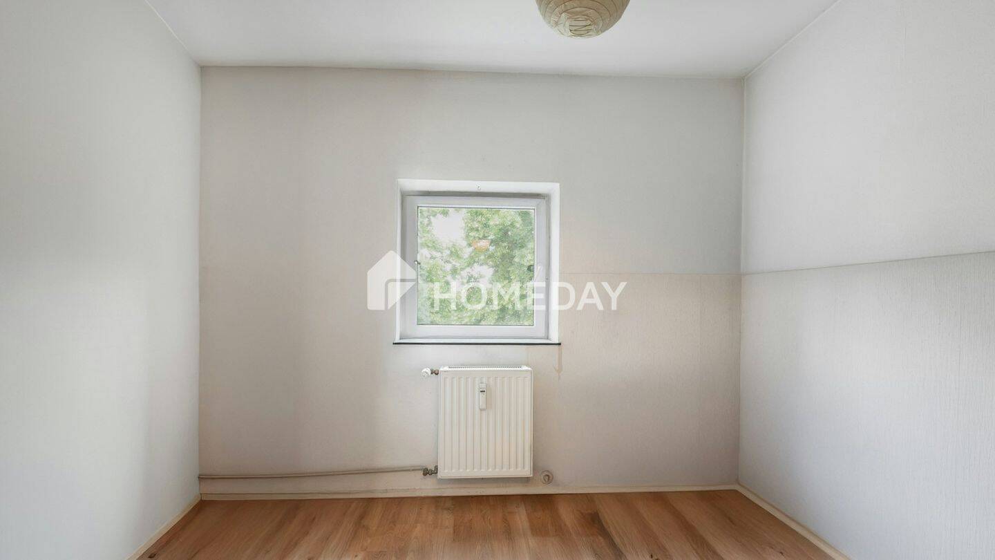 Bezugsfreie, ruhig gelegene 2-Zimmer-Wohnung mit Aufzug, Loggia und Keller in sanierter Wohnanlage – 12105 Berlin – Vorschaubild 4