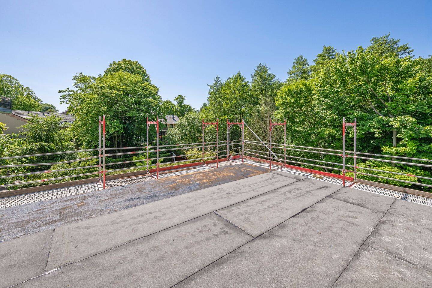 Großzügige Dachterrasse mit Blick ins Grüne – 22607 Hamburg – Vorschaubild 4