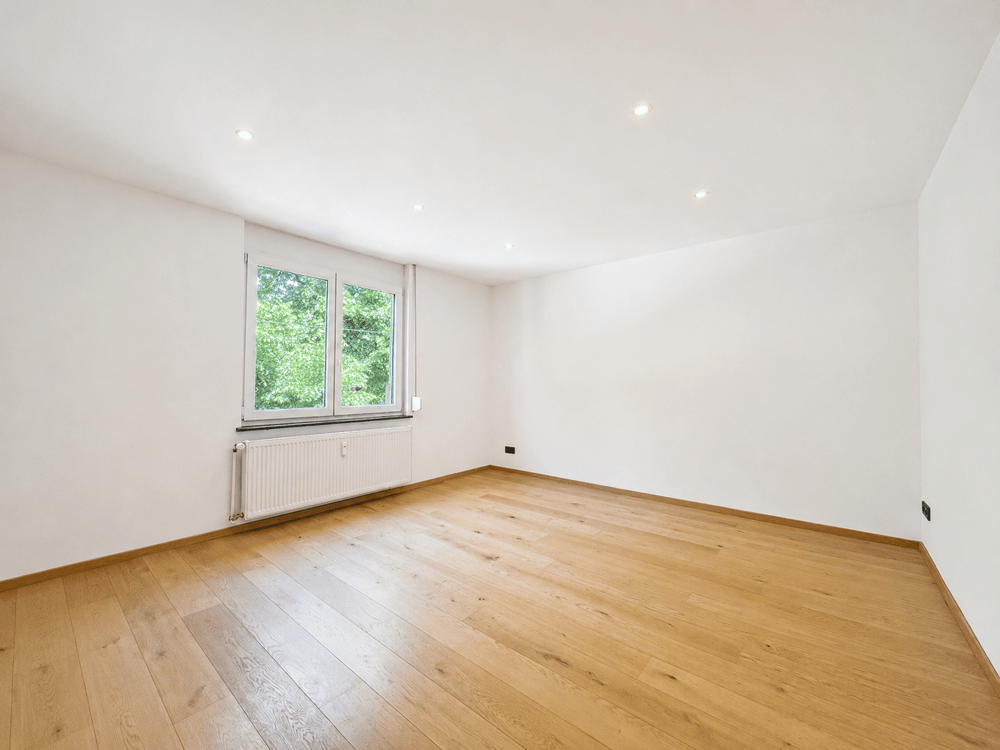 Ihr Wohntraum mit eigenem Garten: charmante, geräumige 3-Zimmer-Wohnung in S-Feuerbach – 70469 Stuttgart – Vorschaubild 3