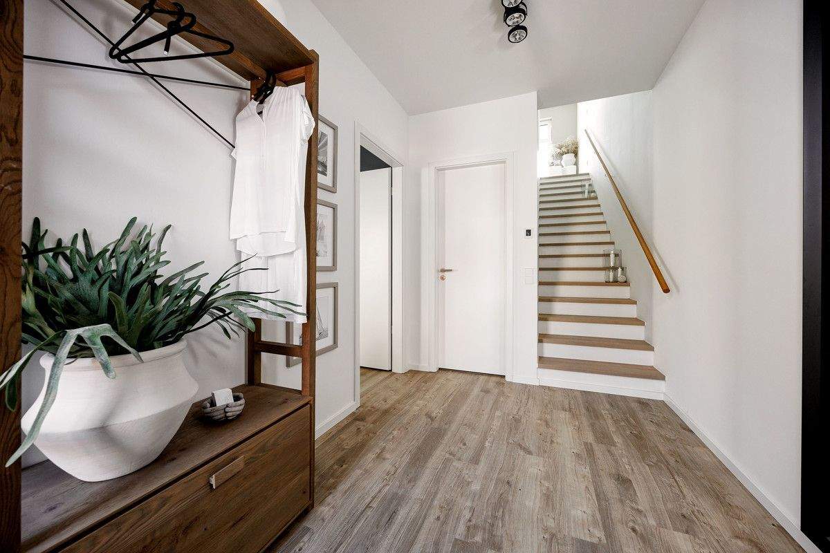 Großzügige Maisonette-Neubauwohnung in erster Reihe mit Traveblick – 23570 Lübeck – Vorschaubild 3