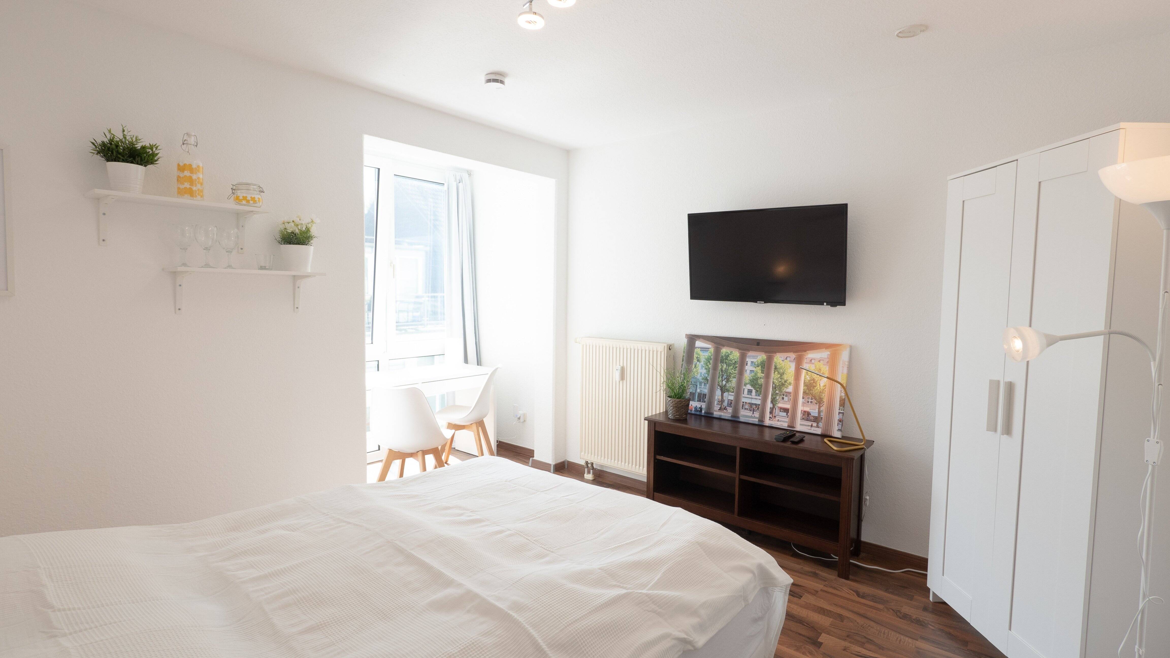 Modernes Studio mit Küchenzeile – 52072 Aachen – Vorschaubild 4