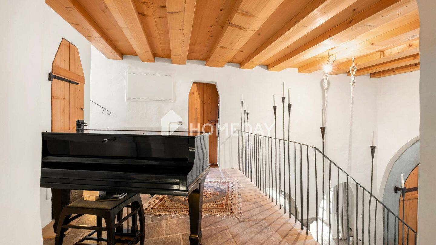 Exklusives Einfamilienhaus mit Spa, Aufzug und hochwertiger Ausstattung auf sonnigem Grundstück – 80686 München – Vorschaubild 3