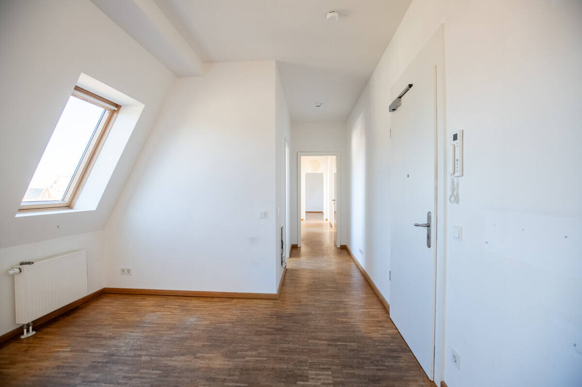 Bezugsfreies Penthouse Berlin-Mitte I 2 Terrassen, Weitblick I nahe Bundestag I Gestaltungspotenzial – 10117 Berlin – Vorschaubild 4