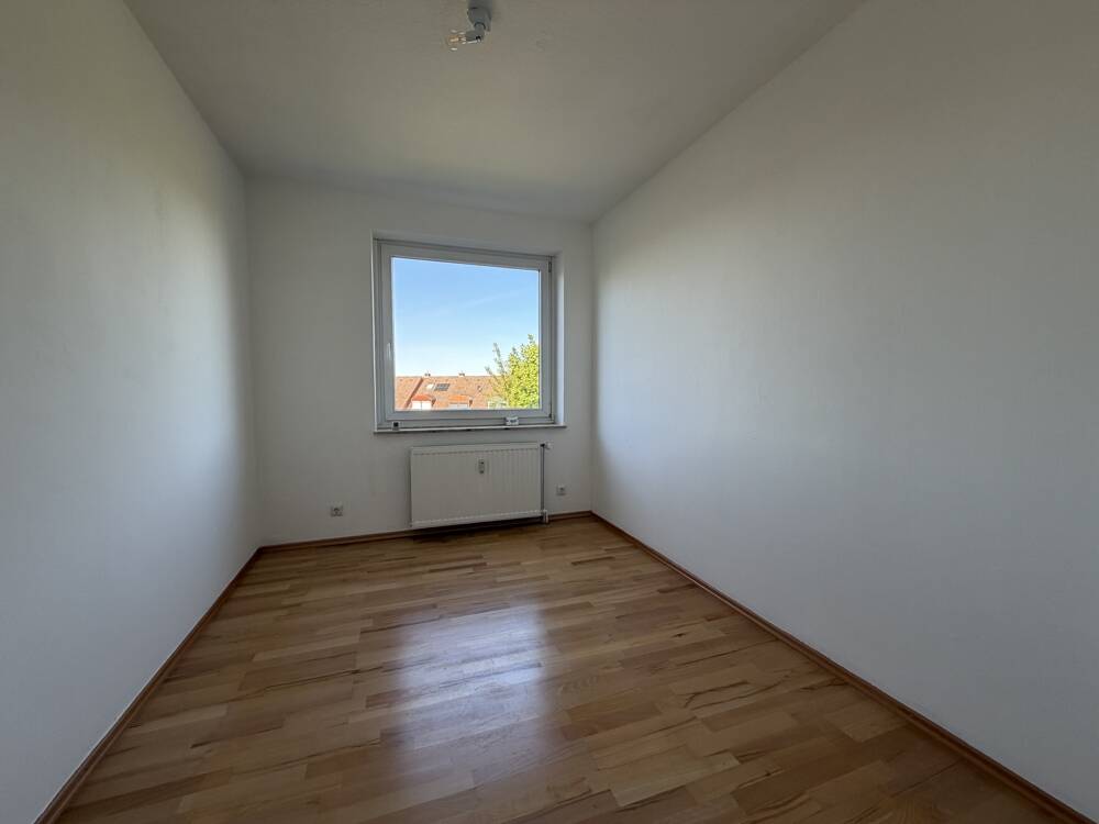 Licht, Lage, Balkon – charmante 3-Zimmer-Wohnung – 21365 Adendorf – Vorschaubild 3