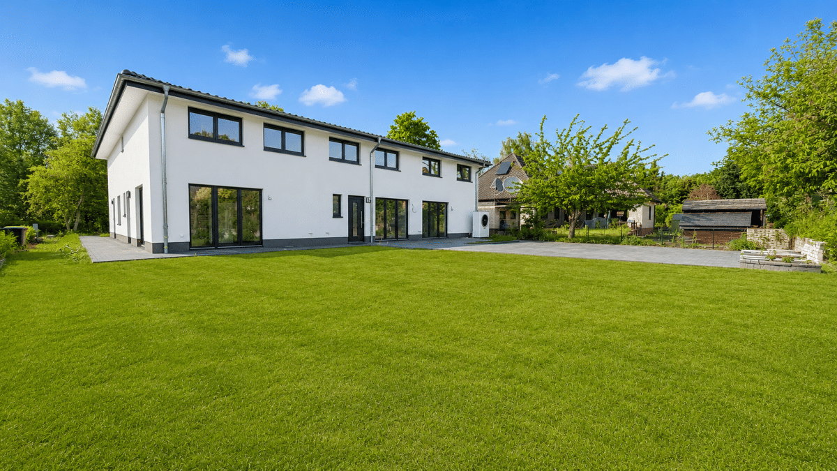 NEUBAU / Erstbezug: moderne 5-Zi.-Maisonette-ETW (GEG/KfW55) mit Terrasse + Garten – 22455 Hamburg – Vorschaubild 4