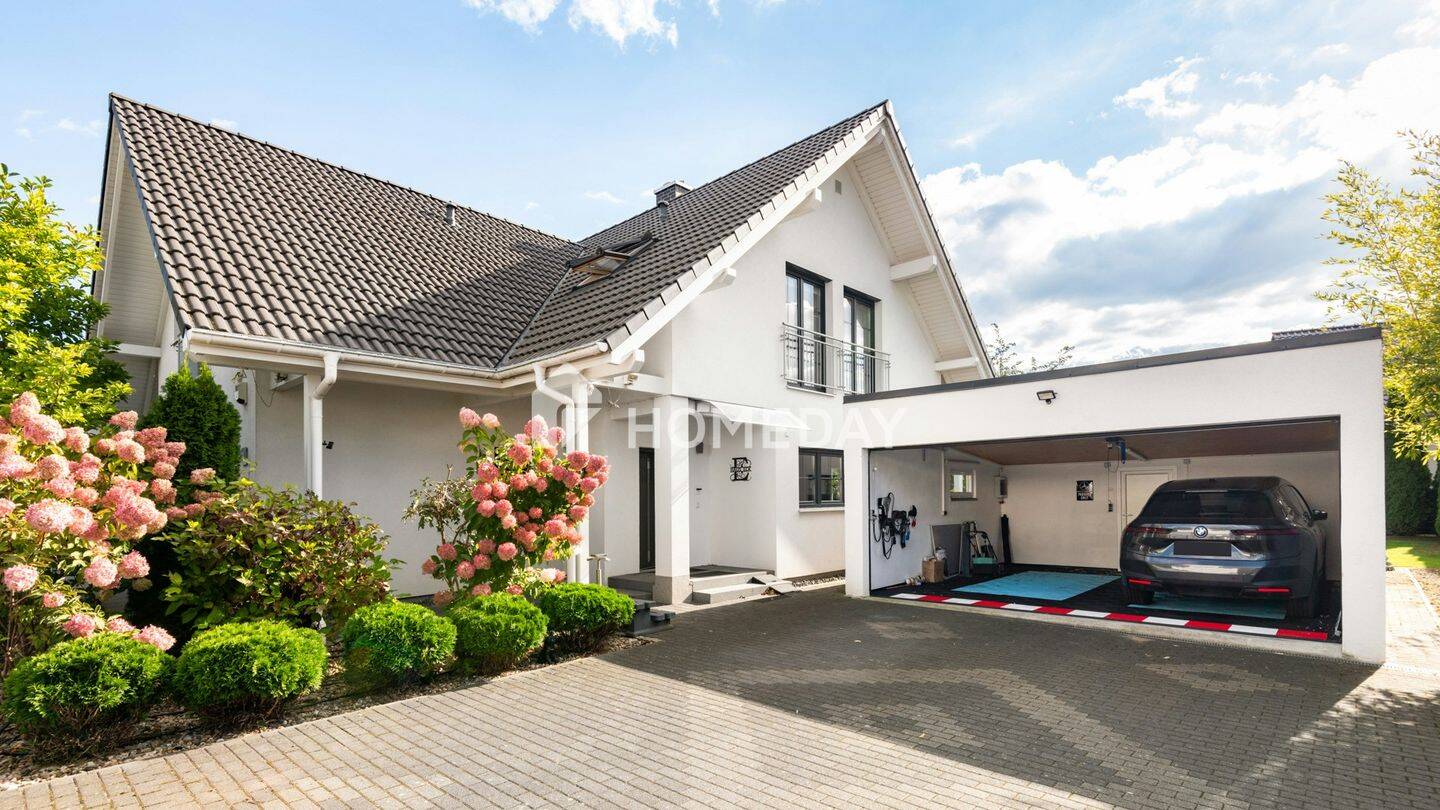 Hocheffizientes A+-Einfamilienhaus mit PV-Anlage, großem Speicher & Wallbox – Premium Standard – 13591 Berlin – Vorschaubild 3