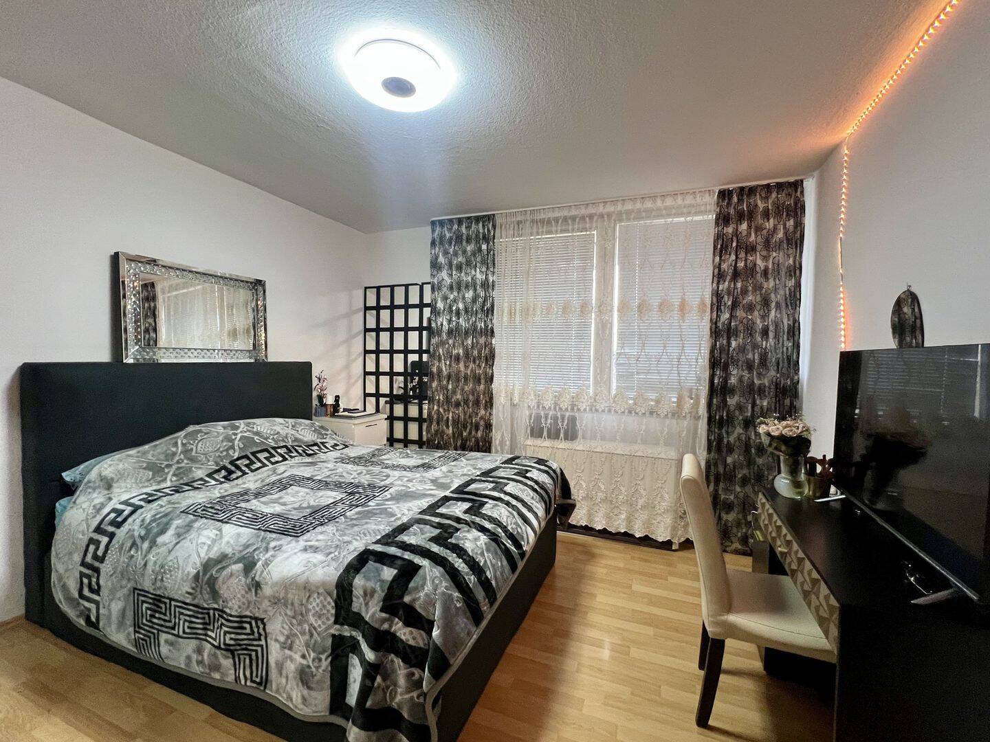 Einziehen und wohlfühlen…renovierte 3-Zi.-ETW mit Balkon und TG-Stellplatz in ER-Büchenbach – 91056 Erlangen – Vorschaubild 6