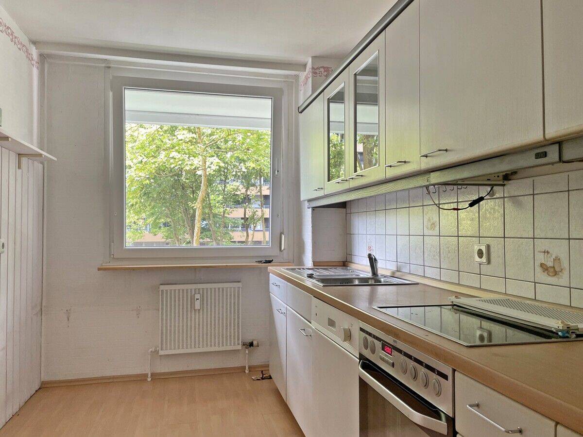 Endlich genug Platz für das, was wirklich zählt – 4-Zimmer-Wohnung für dich und deine Familie – 72760 Reutlingen – Vorschaubild 3