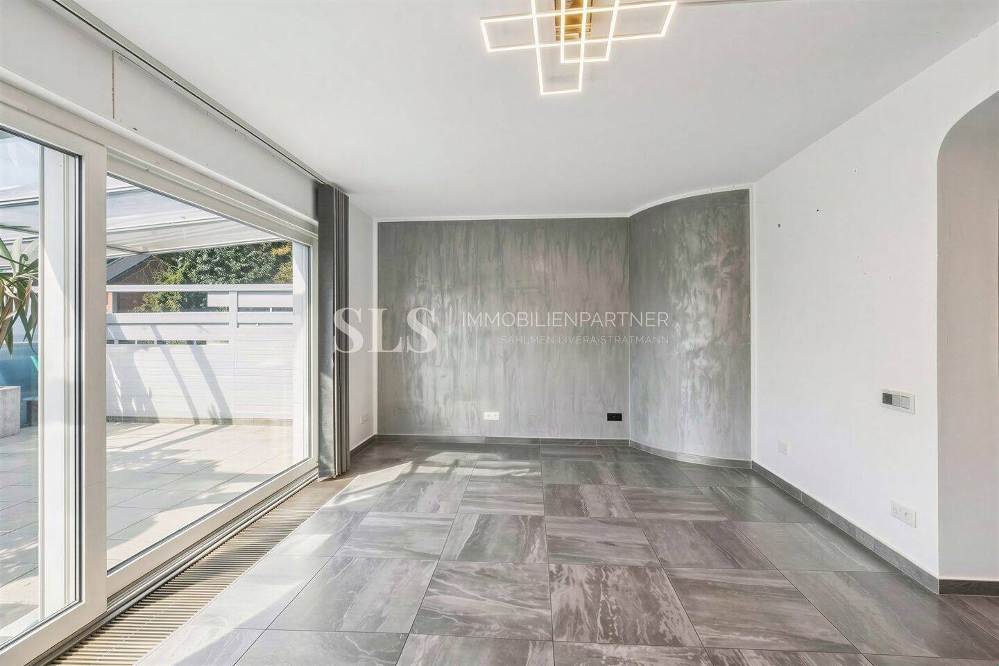 Wohnen mit Freiraum – modernisierter Bungalow mit vielseitig nutzbarem Souterrain – 46149 Oberhausen – Vorschaubild 3