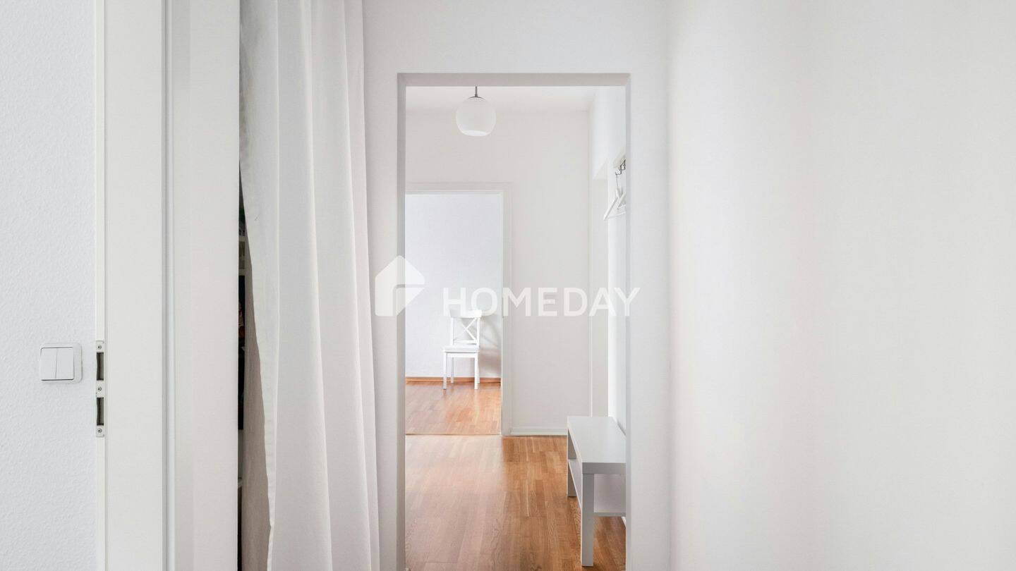 Ihr neues Wohnglück: Stilvolle Hochparterrewohnung mit Parkett und Einbauküche – 10243 Berlin – Vorschaubild 3