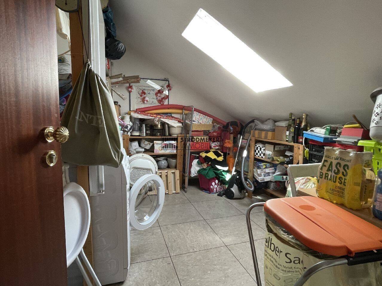 Sonnige Dachgeschosswohnung im unteren Fleyerviertel! – 58097 Hagen – Vorschaubild 9