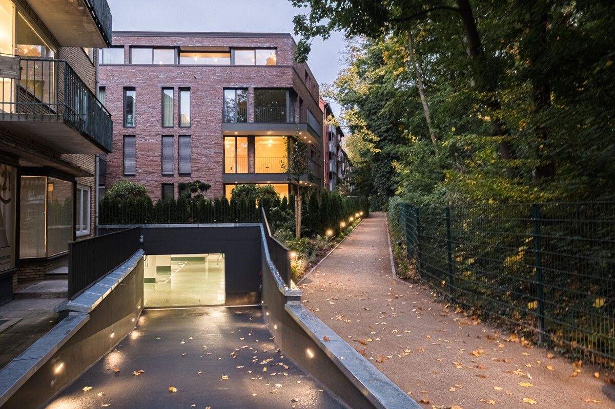 Bezugsfertig in Winterhude: 4-Zi. Premium-Neubau mit großem Balkon in sonniger Süd-West-Ausrichtung – 22299 Hamburg – Vorschaubild 11
