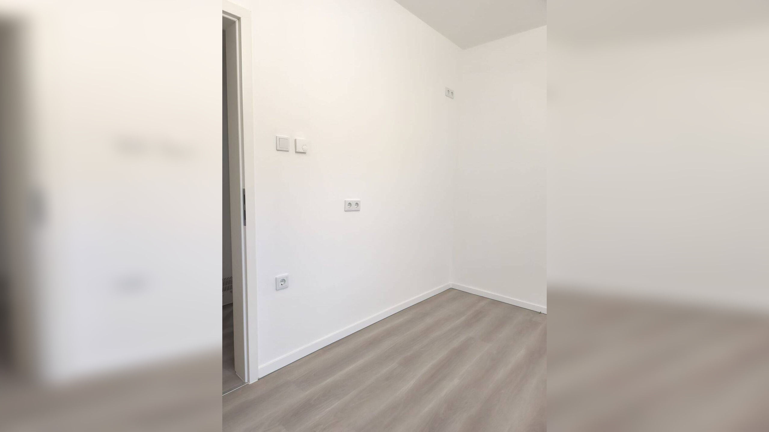 Erstbezug nach vollständiger Renovierung – helle 2-Zimmer-Wohnung – 45143 Essen – Vorschaubild 9