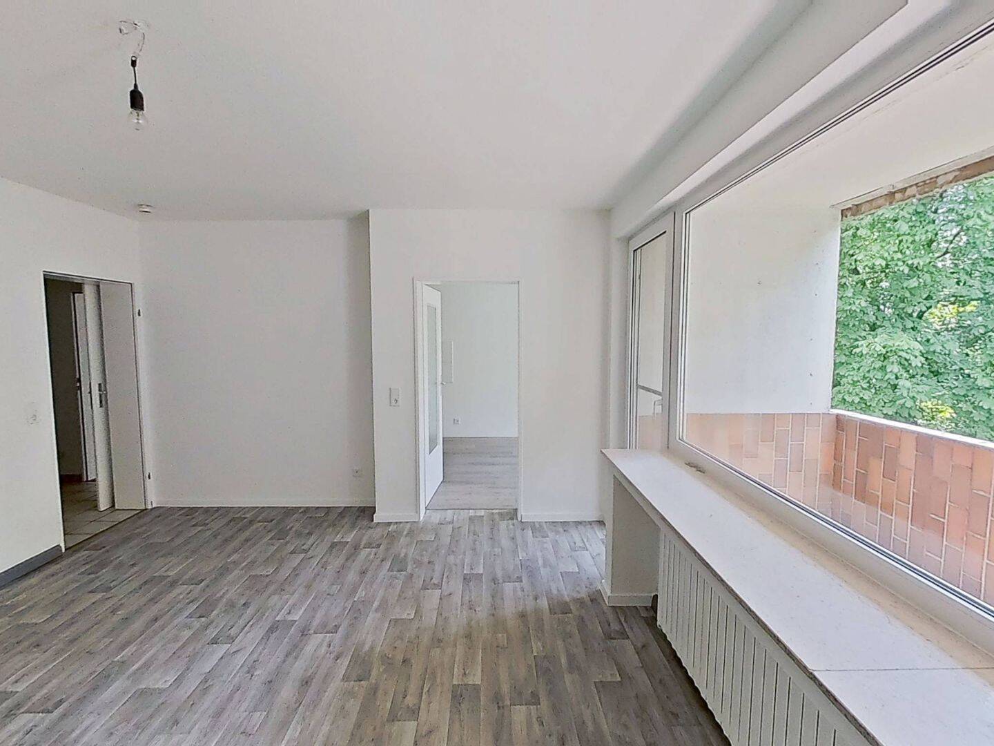 Große 3-Zimmer-Wohnung mit sonnigem BALKON und durchdachtem Grundriss in Duisburg-Neumühl – 47167 Duisburg – Vorschaubild 3