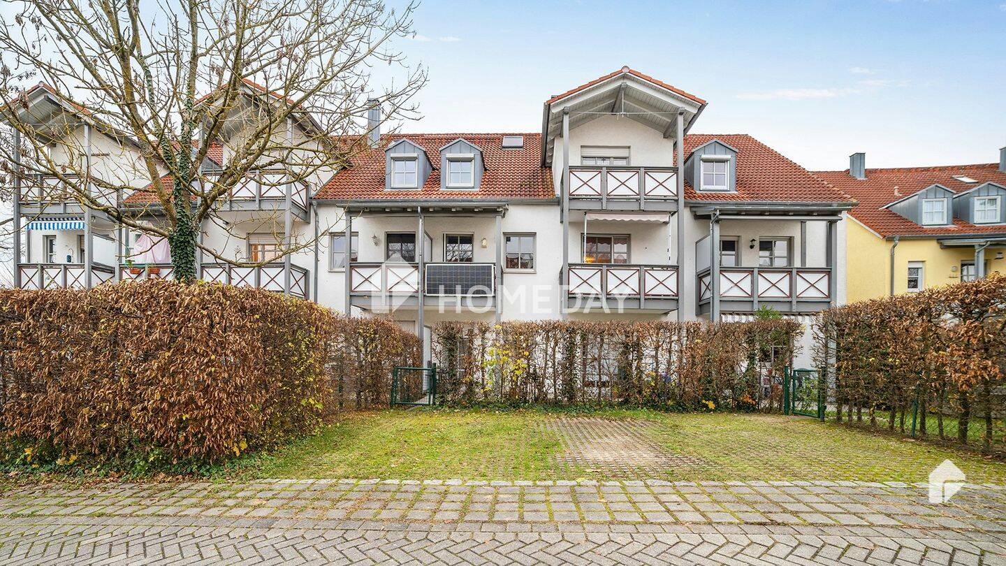 Bezugsfrei! Attraktive 4-Zimmer-Wohnung mit 2 Balkonen und EBK in Ingolstadt – 85049 Ingolstadt – Vorschaubild 3