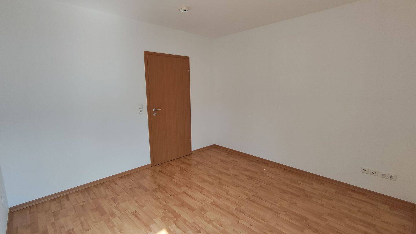 Großzügige 3-Zimmer-Wohnung mit Balkon in Erfurt-Zentrum – 99084 Erfurt – Vorschaubild 6