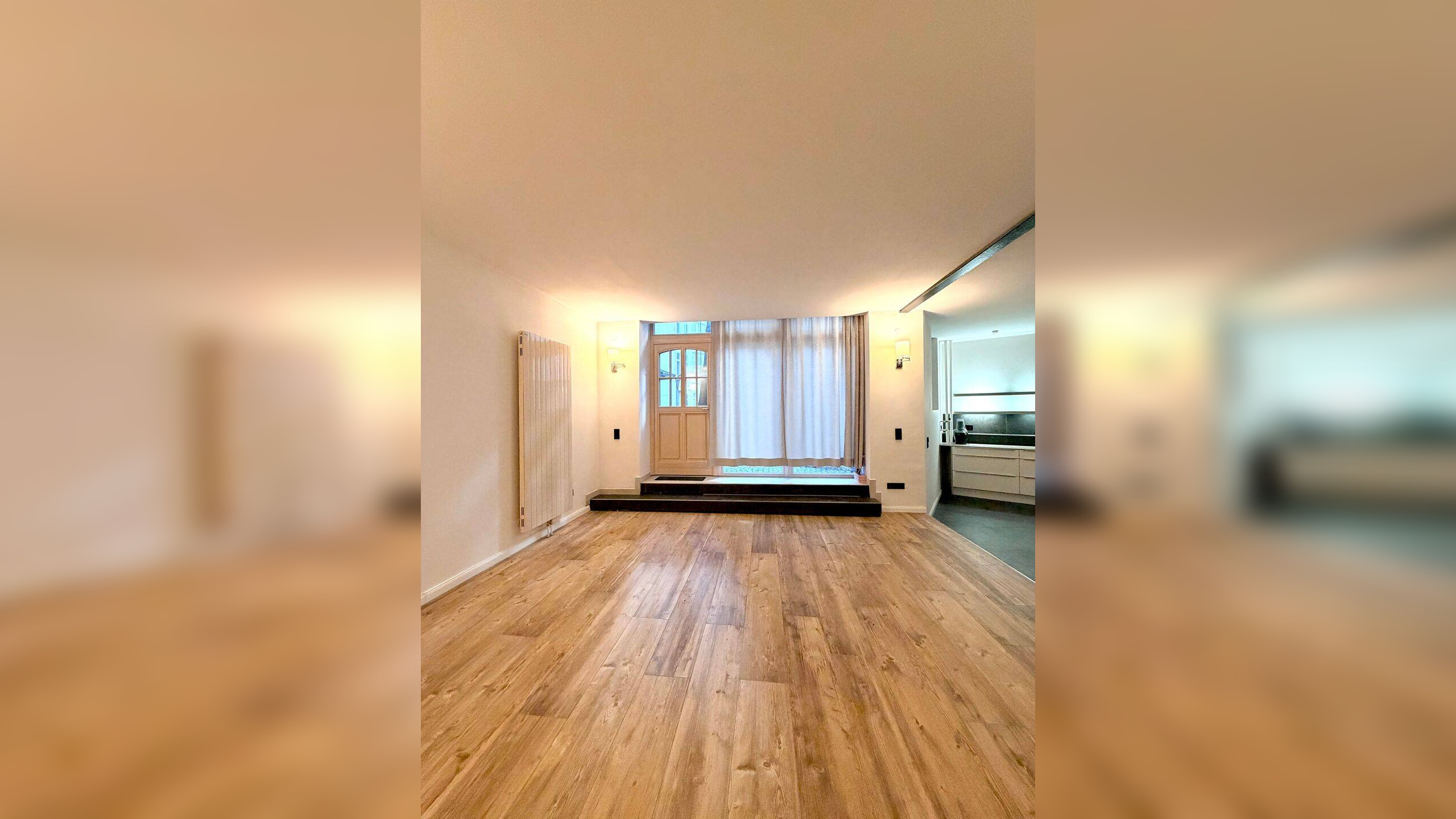 Außergewöhnliches Altbau-Juwel auf zwei Ebenen mit privatem Lichthof nahe dem Ku’damm – 10711 Berlin – Vorschaubild 3