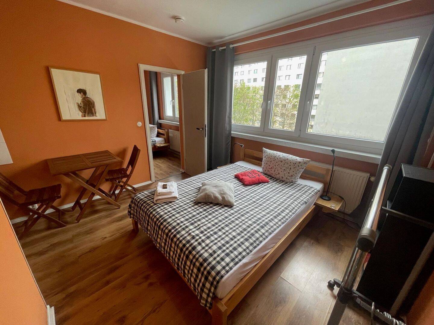 Rarität in Friedrichshain: Großzügige 4-Zimmer-Wohnung mit Stil – Berlin – Vorschaubild 3