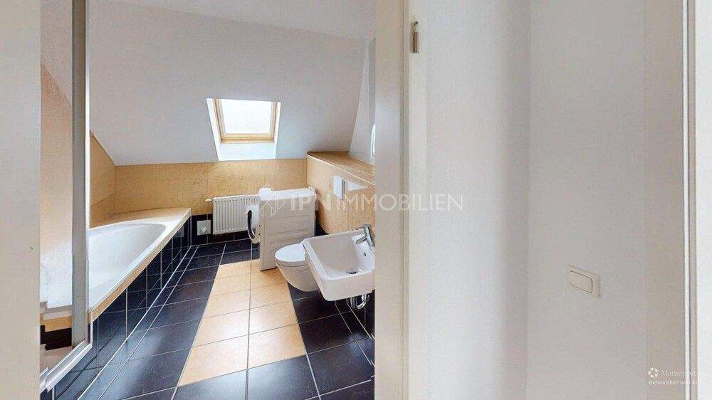 Lichtdurchflutete Dachgeschosswohnung mit Loft-Charakter – 18146 Rostock – Vorschaubild 11