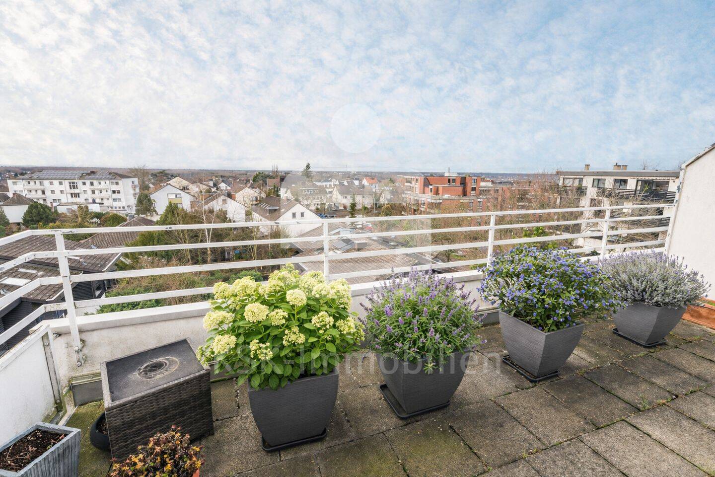 Ippendorf: Wohnung mit Westbalkon, Fernsicht und Garage. – 53127 Bonn – Vorschaubild 3