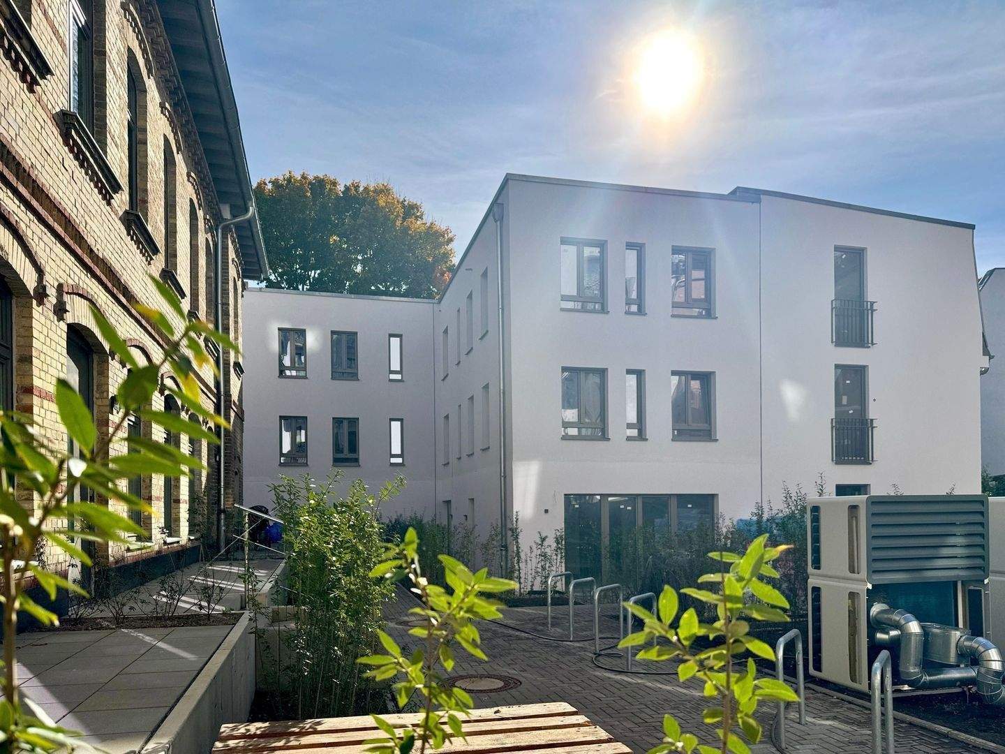 Erstbezug: Stadthaus mit Terrassen und Garten – 13088 Berlin – Vorschaubild 3