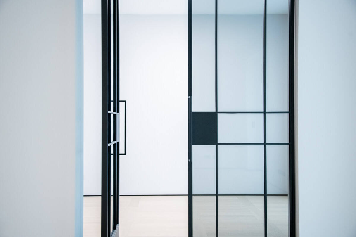 Loftartiges Studioapartment mit Balkon und luxuriöser Ausstattung in Bestlage Friedrichshain – 10245 Berlin – Vorschaubild 3