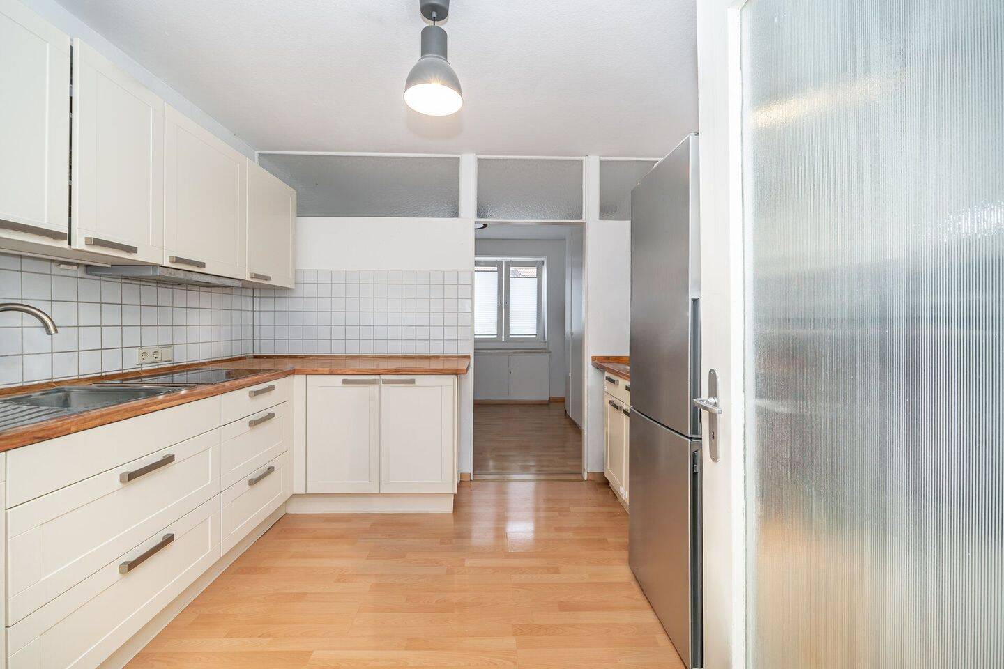 Beste Lage, beste Aussichten: Vermietete 2- bzw. 2,5-Zimmer-Wohnung im Lehel – 80538 München – Vorschaubild 4