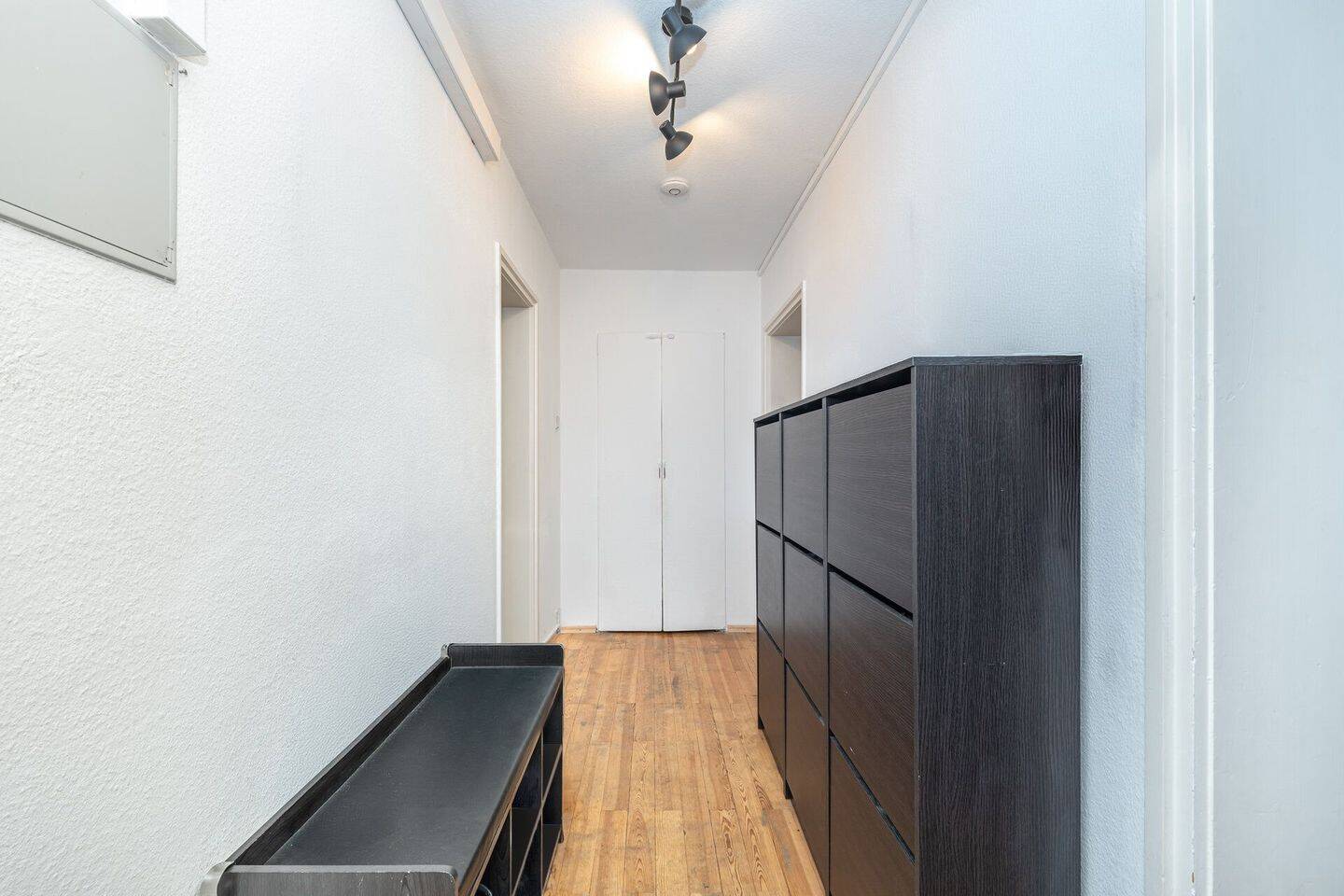 Beste Lage, beste Aussichten: Vermietete 2- bzw. 2,5-Zimmer-Wohnung im Lehel – 80538 München – Vorschaubild 9