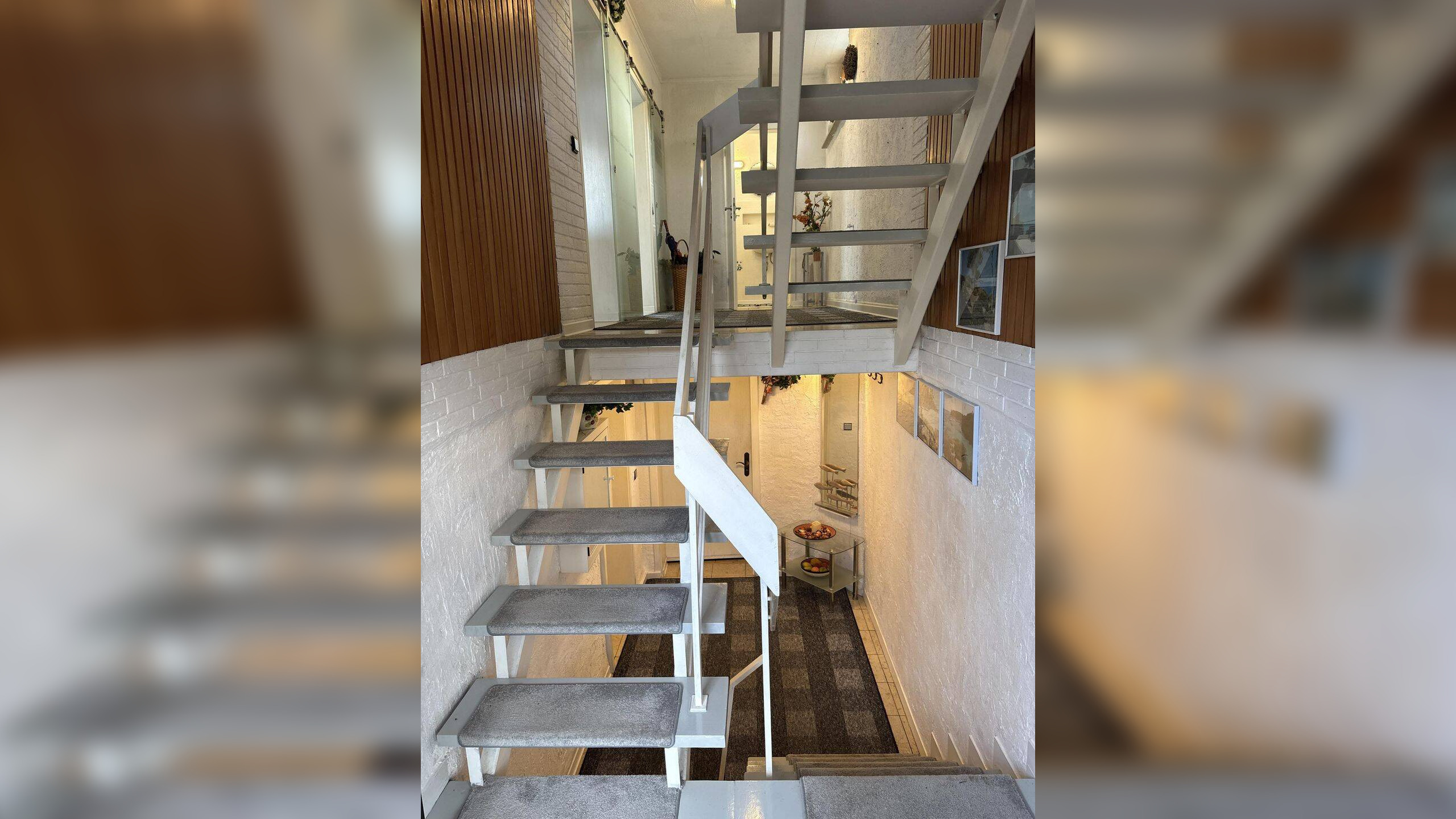 Freistehendes Einfamilienhaus mit Garage – 47839 Krefeld – Vorschaubild 4
