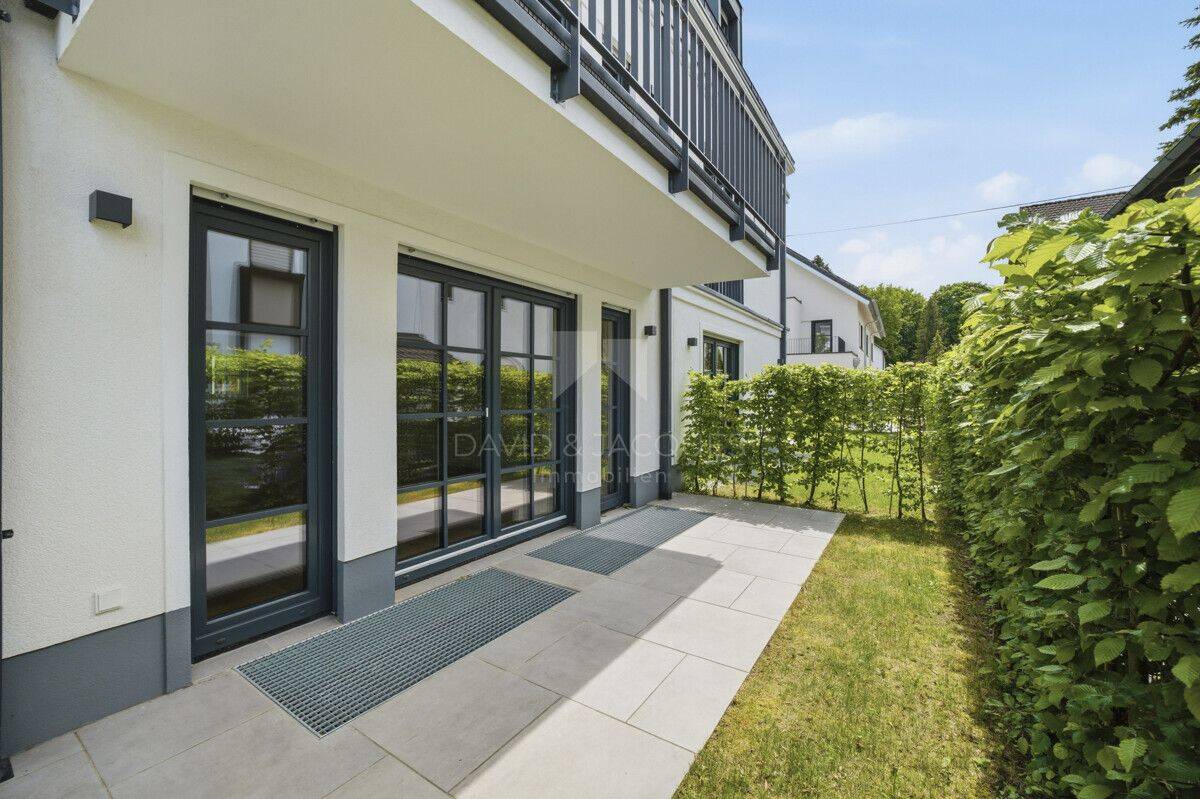 Stilvoll und energieeffizient wohnen – Reihenhaus im Erstbezug mit Hobbyraum – 81739 München – Vorschaubild 3