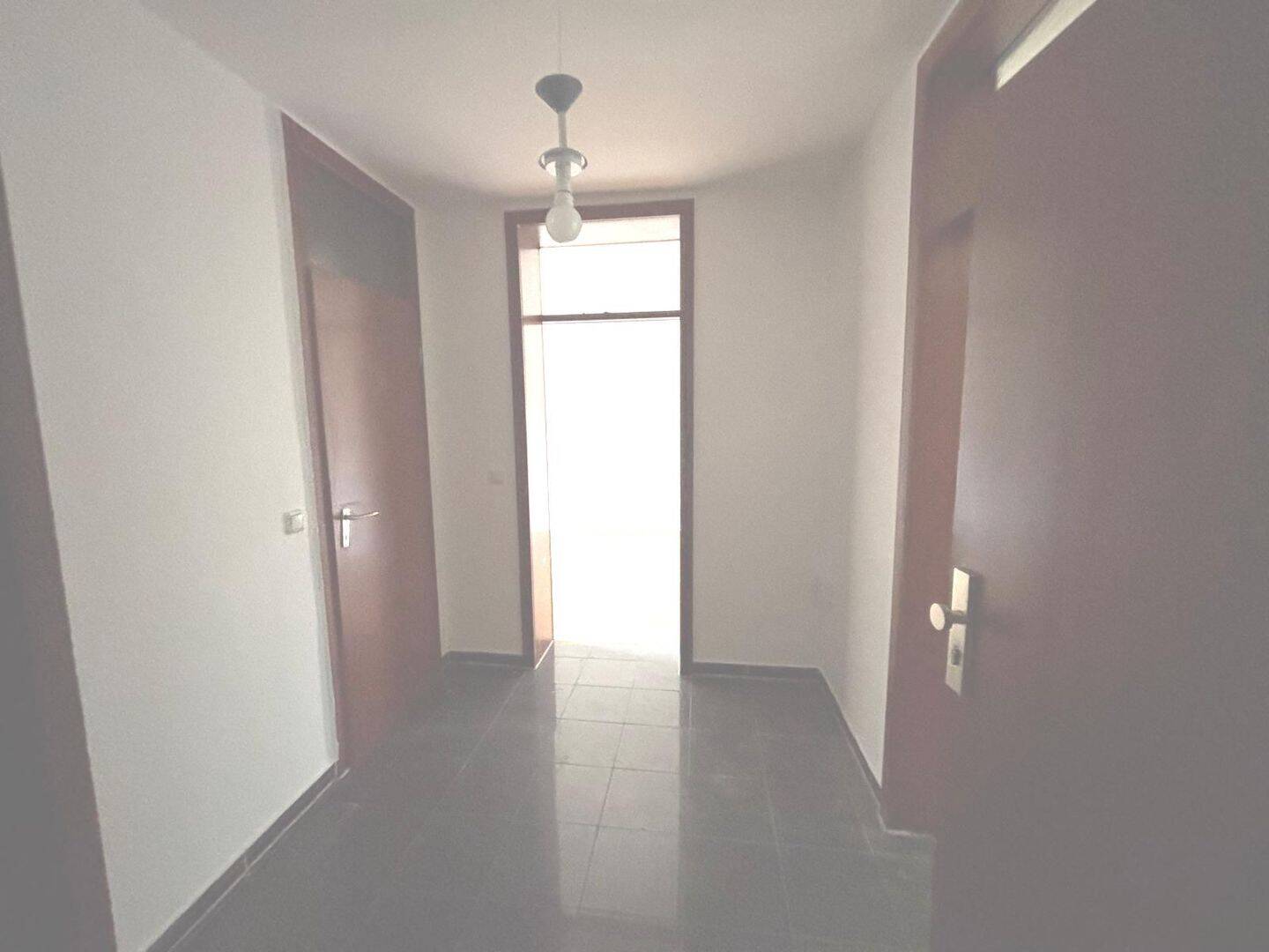 Für junge Paare ideal ist diese Wohnung mit Balkon und Einbauküche ! – 45889 Gelsenkirchen – Vorschaubild 3