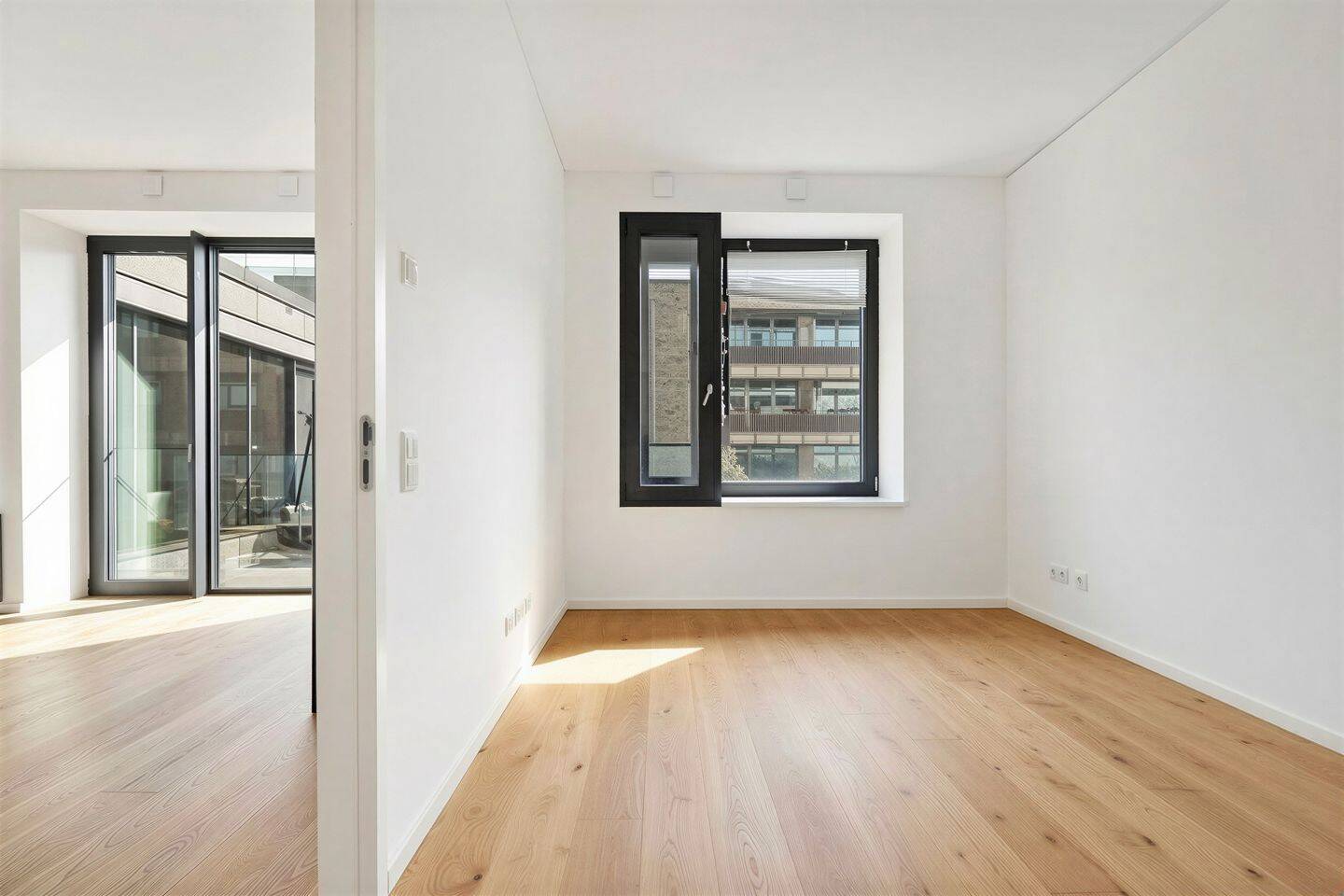 Urban Living im im Oasis Tower – Toplage nahe Tiergarten & Goldelse – 10555 Berlin – Vorschaubild 4