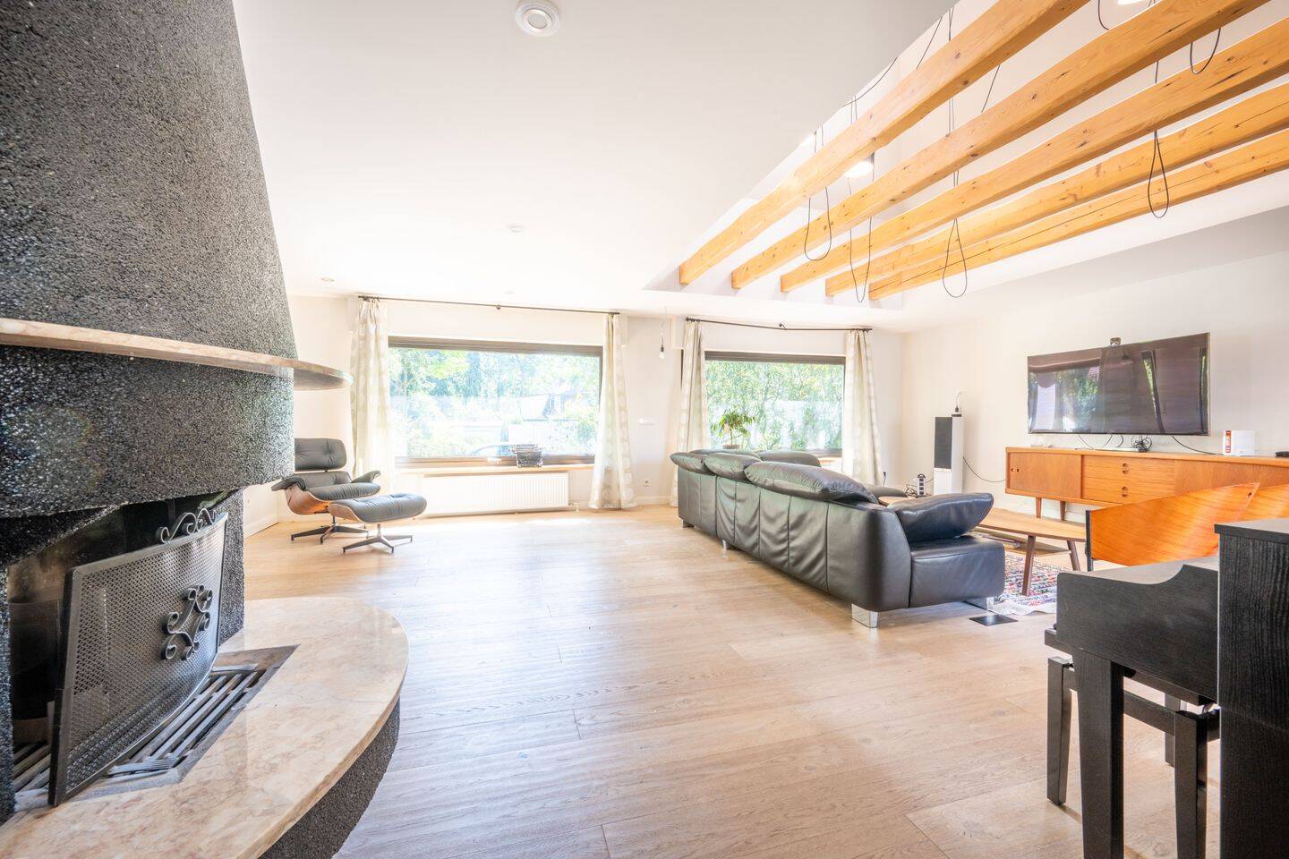 Familientraum mit Pool & Garten in Konradshöhe: Großzügiges Einfamilienhaus auf 350 m² Wohnfläche – 13505 Berlin – Vorschaubild 3