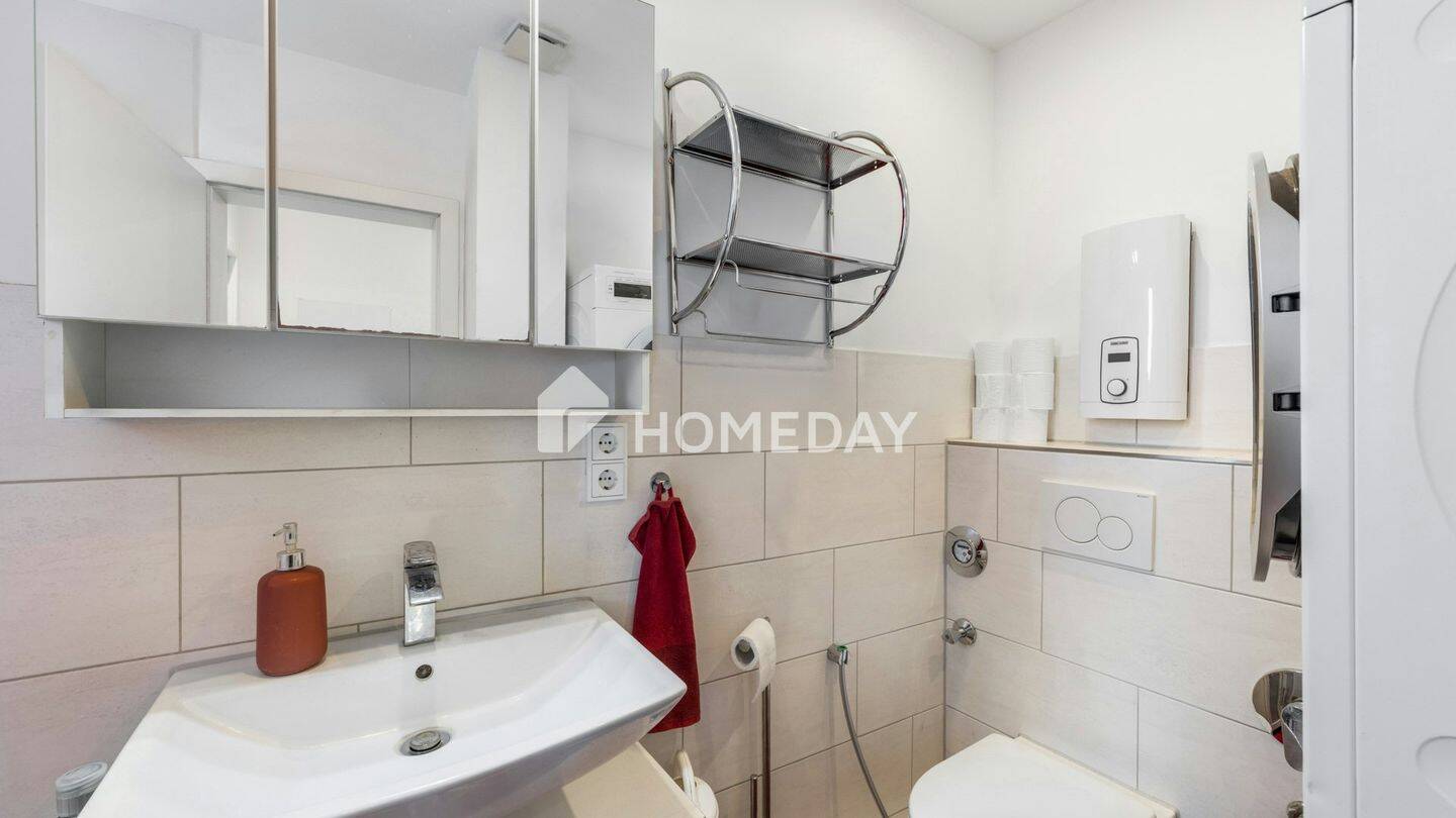 Kernsanierte 4-Zimmer-Wohnung mit Sonnen-Balkon! – 22111 Hamburg – Vorschaubild 3