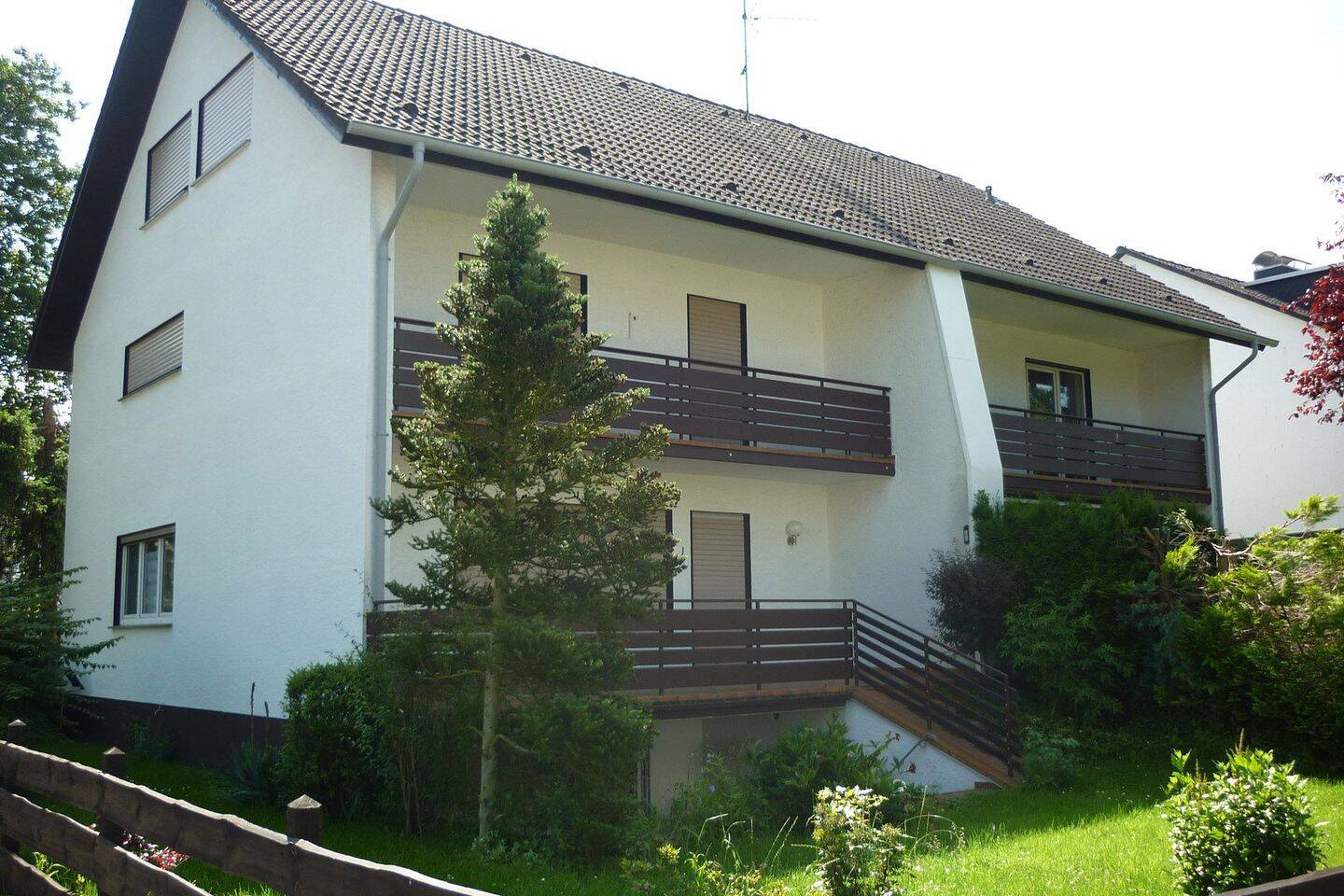 große Doppelhaushälfte ideal zum Wohnen und Arbeiten – 63075 Offenbach am Main – Vorschaubild 3