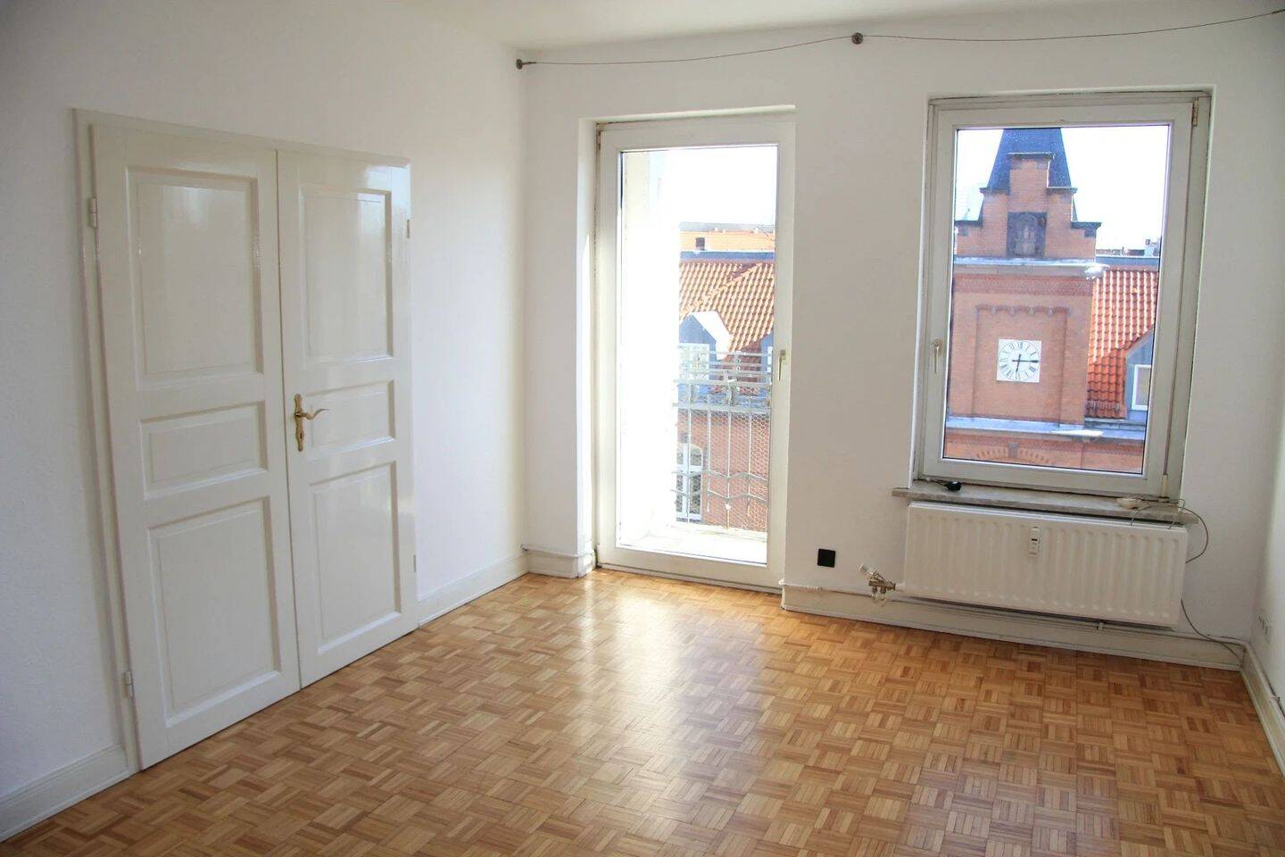 Barmbek-Süd: 3-Zimmer-Altbau: WG oder als Wohnbüro / Praxis/ Atelier – 22083 Hamburg – Vorschaubild 3
