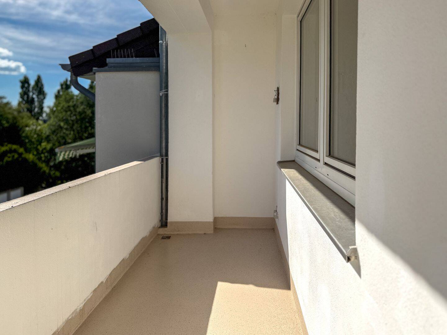 3-Zimmer-Eigentumswohnung mit Loggia in Aachen-Forst! – 52078 Aachen – Vorschaubild 3