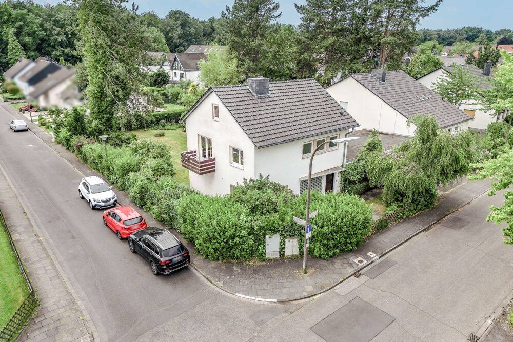 Einfamilienhaus mit Garten, Terrasse und Garage in Bonn-Niederholtorf – 53229 Bonn – Vorschaubild 3