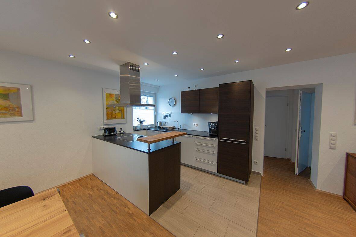 Komfortable 2-Zimmer-Whg Klima Küche uvm. – 45130 Essen – Vorschaubild 3