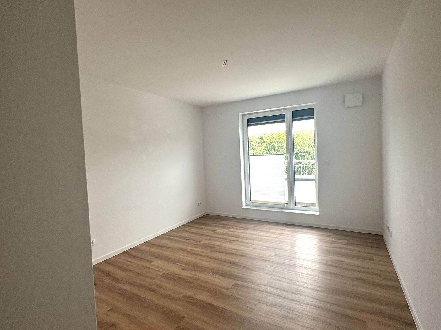 Moderne 2-Zimmer-Wohnung mit Dachterrasse und heller Atmosphäre – 26133 Oldenburg (Oldb) – Vorschaubild 3