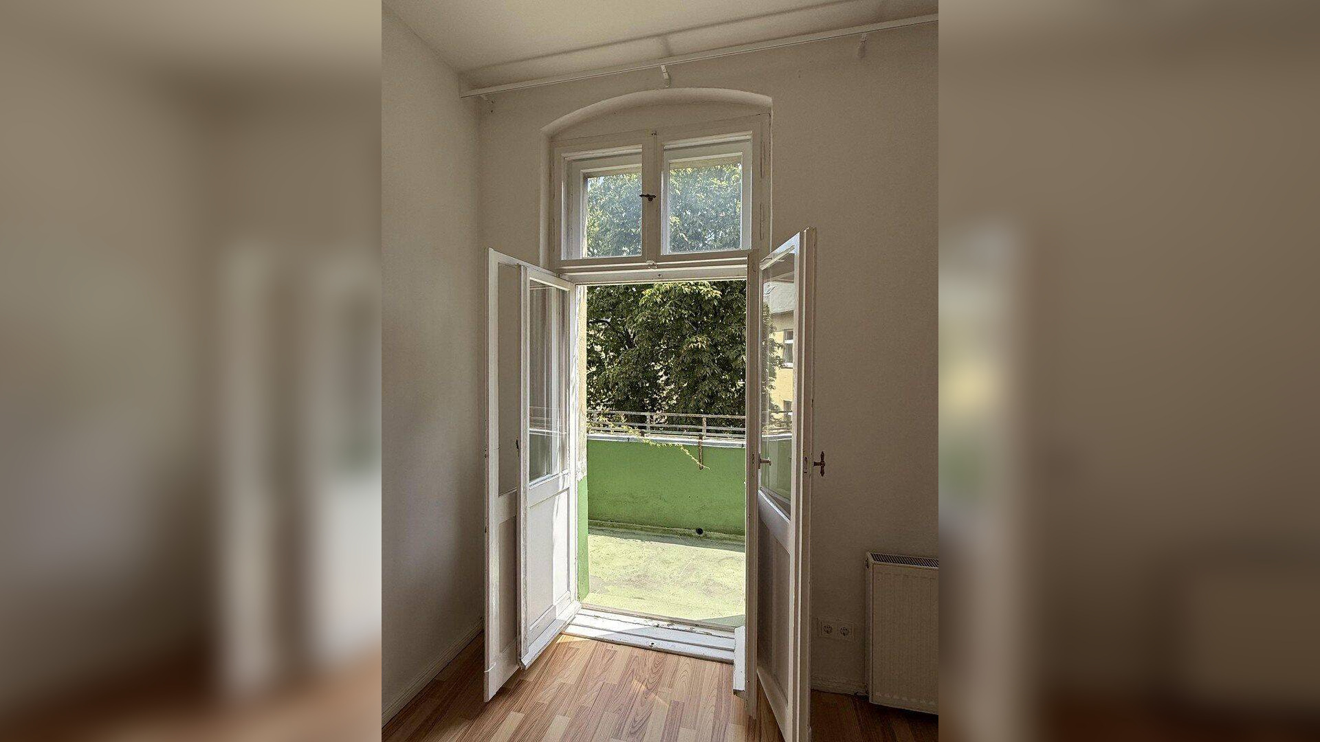 Bezugsfreie helle 2-Zimmer QG Altbauwohnung in der Nähe vom Schloss Charlottenburg (provisionsfrei) – 10589 Berlin – Vorschaubild 3