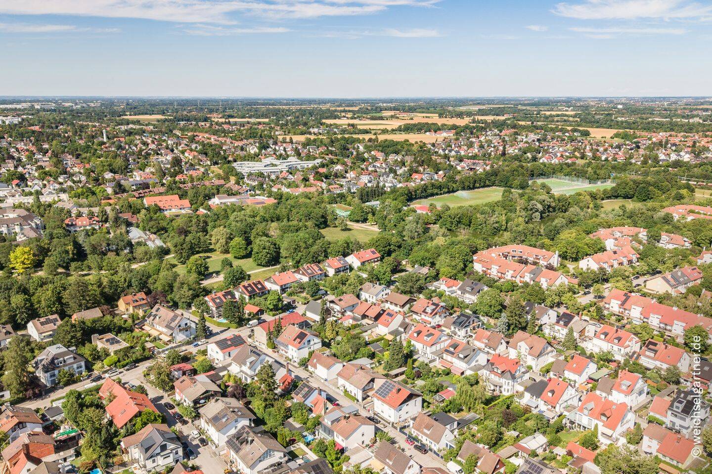 Gemütliche Doppelhaushälfte mit schönem Garten in ruhiger Wohnlage Nähe Zamilapark – 81929 München – Vorschaubild 3