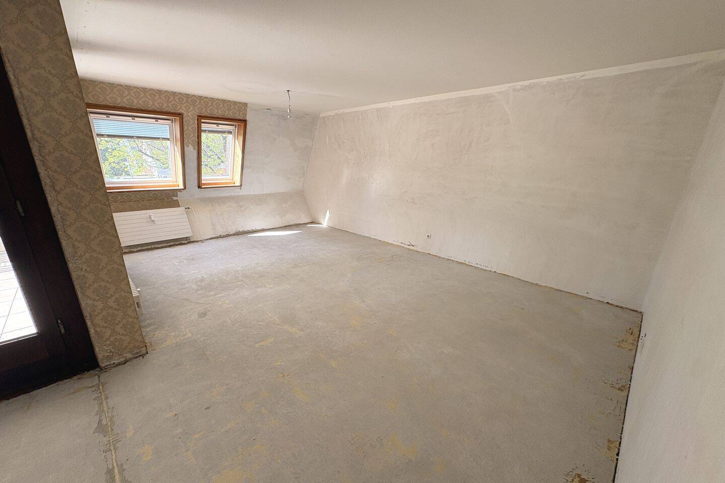 3 ½-Zi.-ETW in 1. OG mit Südbalkon und TG-Stellplatz – 70619 Stuttgart – Vorschaubild 4