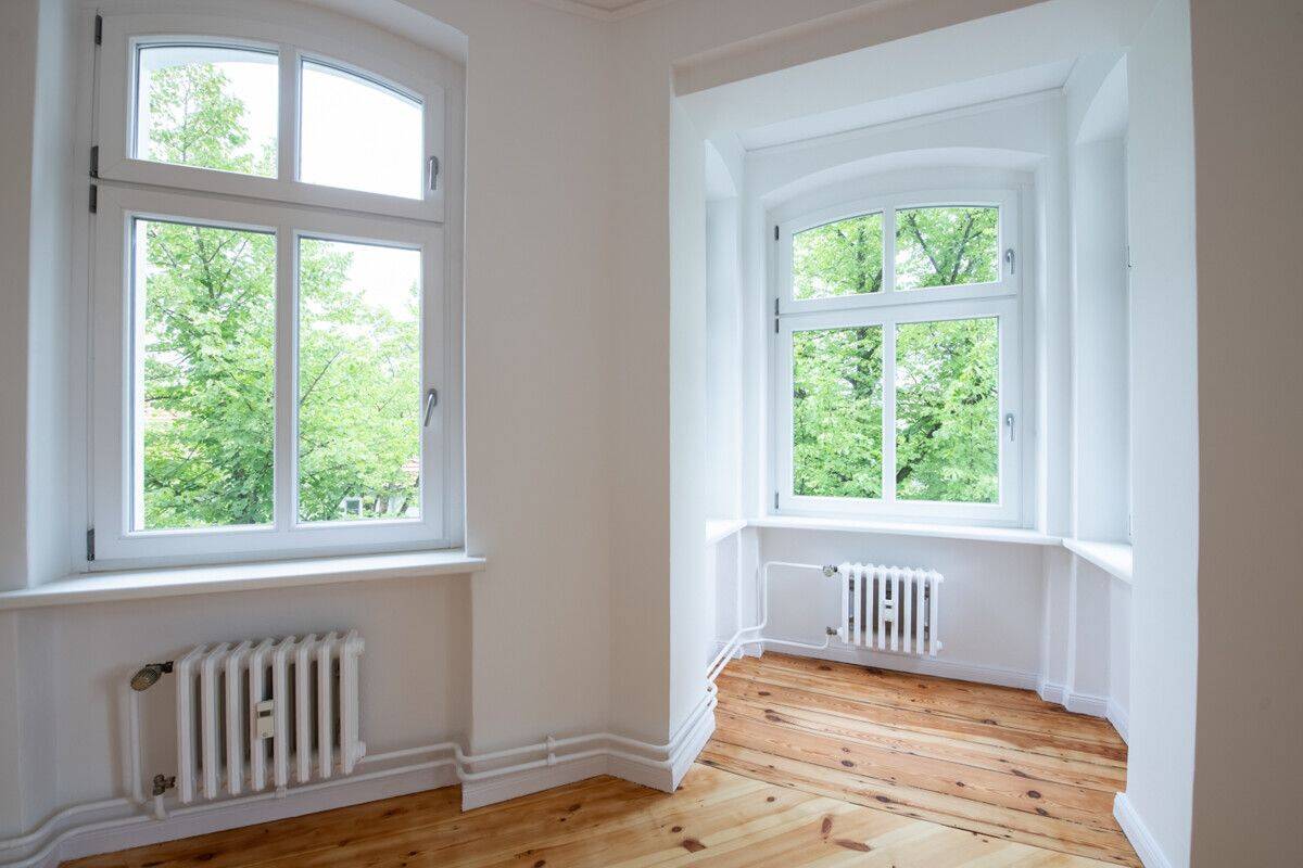 Bezugsfrei & provisionsfrei: Stilvolle 4-Zimmer-Wohnung mit Balkon – fußläufig zum Tegeler See – 13507 Berlin – Vorschaubild 3