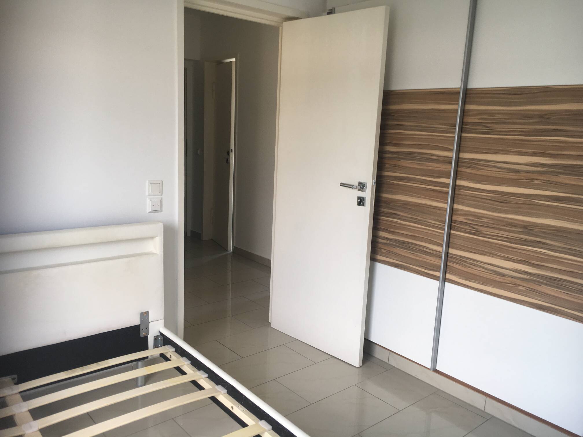 Penthouse großzügige 2 Zimmer Wohnung mit zwei Terrassen – 75175 Pforzheim – Vorschaubild 4