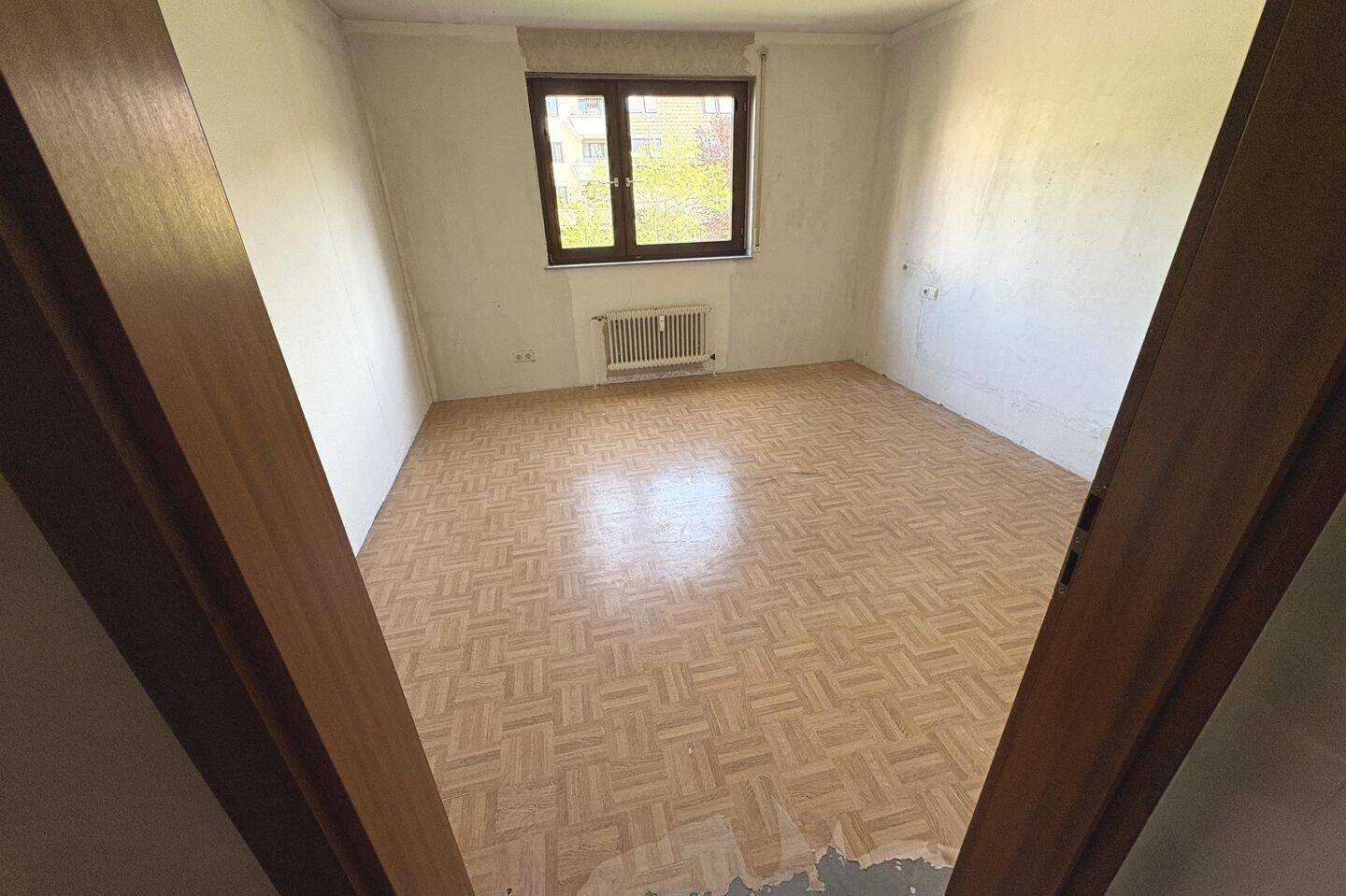 3 ½-Zi.-ETW in 1. OG mit Südbalkon und TG-Stellplatz – 70619 Stuttgart – Vorschaubild 9